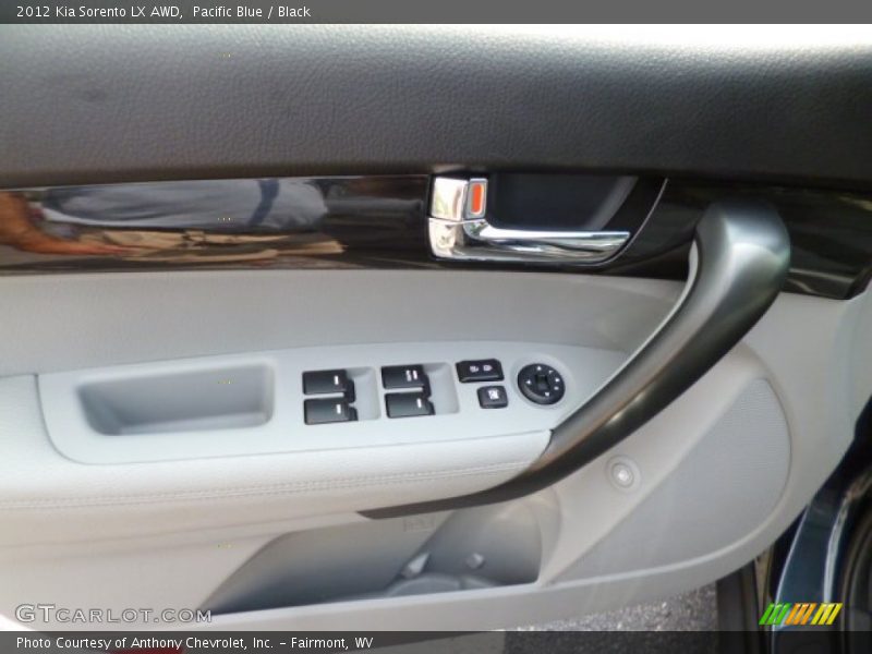 Pacific Blue / Black 2012 Kia Sorento LX AWD