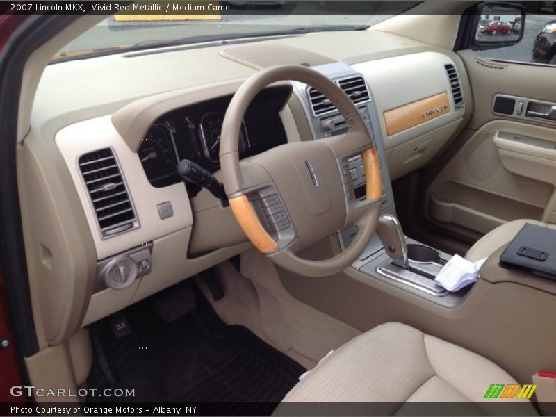 Vivid Red Metallic / Medium Camel 2007 Lincoln MKX