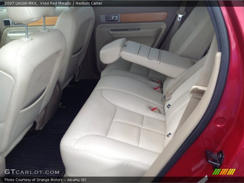Vivid Red Metallic / Medium Camel 2007 Lincoln MKX