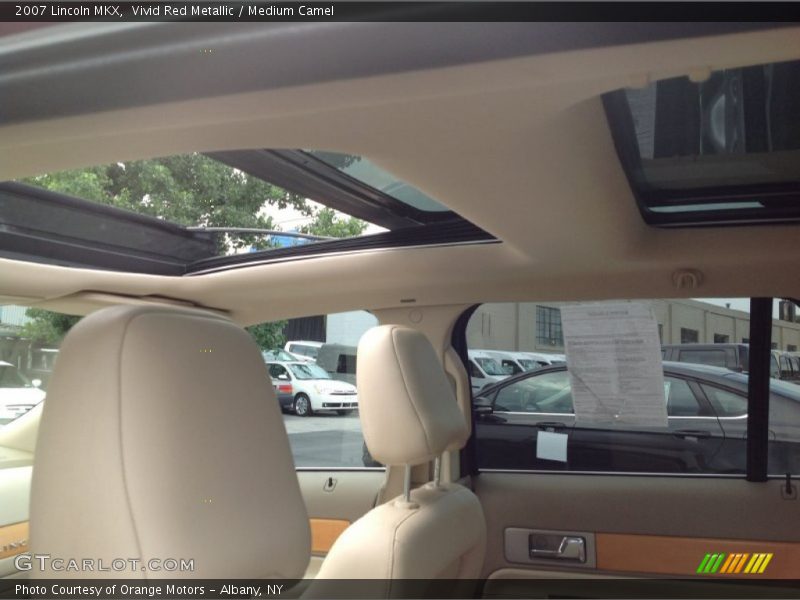 Vivid Red Metallic / Medium Camel 2007 Lincoln MKX