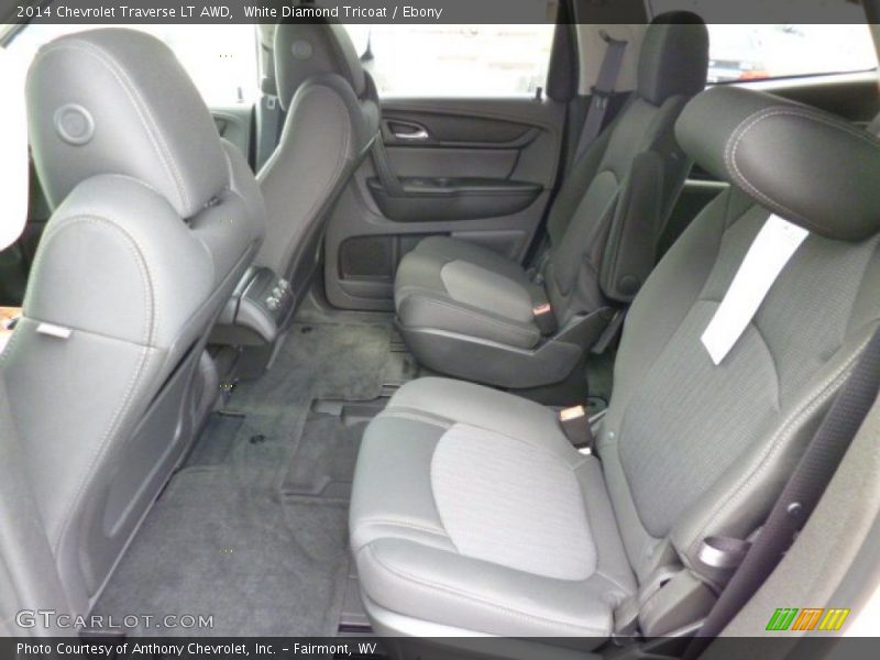 White Diamond Tricoat / Ebony 2014 Chevrolet Traverse LT AWD