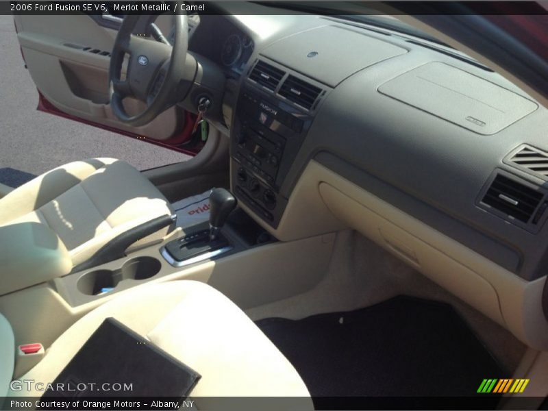Merlot Metallic / Camel 2006 Ford Fusion SE V6