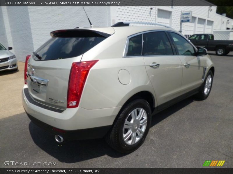 Silver Coast Metallic / Ebony/Ebony 2013 Cadillac SRX Luxury AWD