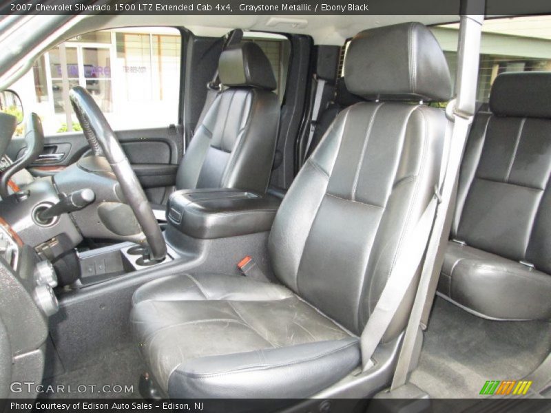 Front Seat of 2007 Silverado 1500 LTZ Extended Cab 4x4