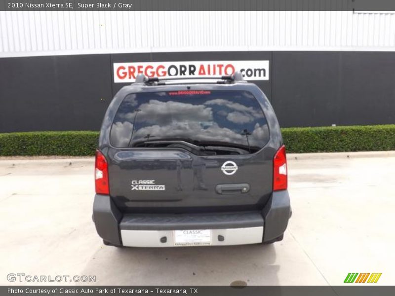 Super Black / Gray 2010 Nissan Xterra SE