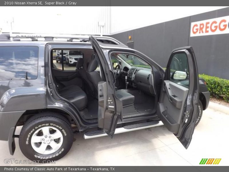 Super Black / Gray 2010 Nissan Xterra SE