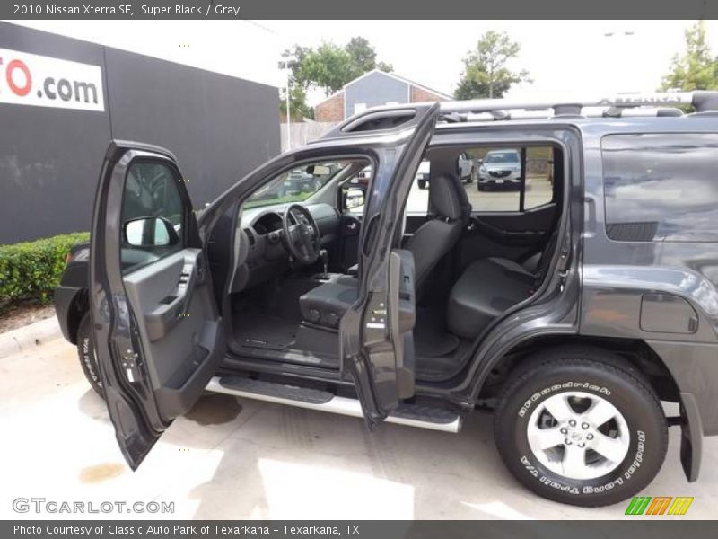 Super Black / Gray 2010 Nissan Xterra SE