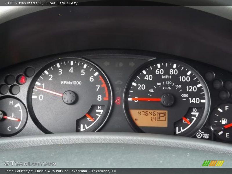 Super Black / Gray 2010 Nissan Xterra SE