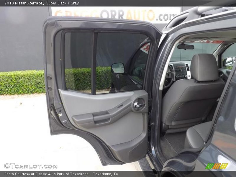 Super Black / Gray 2010 Nissan Xterra SE
