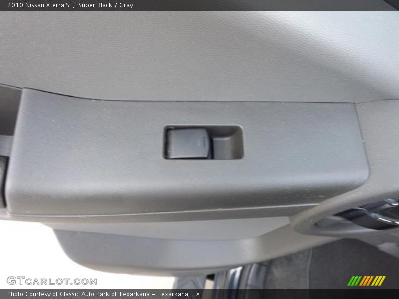 Super Black / Gray 2010 Nissan Xterra SE