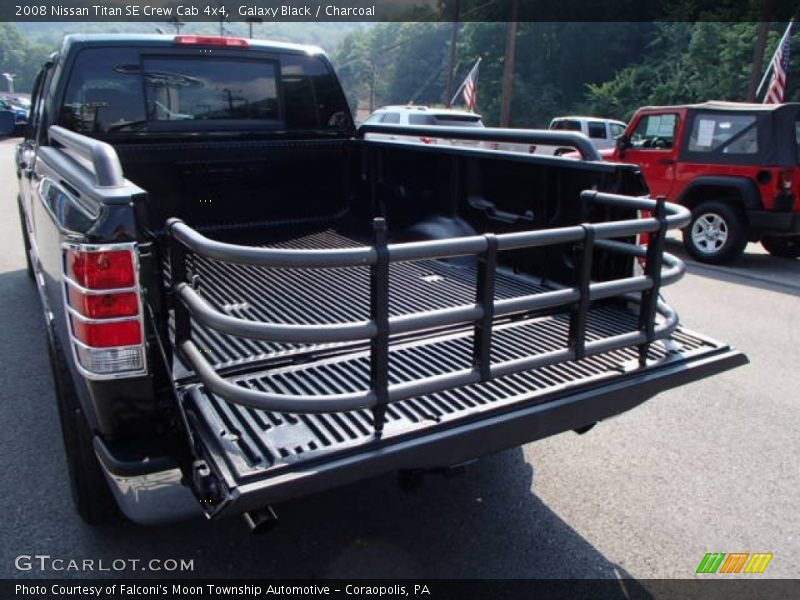 Galaxy Black / Charcoal 2008 Nissan Titan SE Crew Cab 4x4
