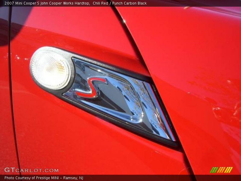 Chili Red / Punch Carbon Black 2007 Mini Cooper S John Cooper Works Hardtop