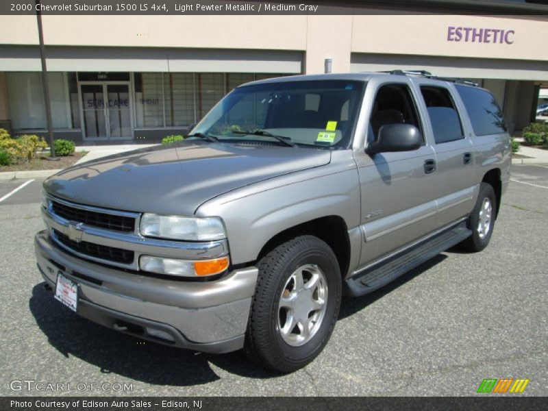 Light Pewter Metallic / Medium Gray 2000 Chevrolet Suburban 1500 LS 4x4