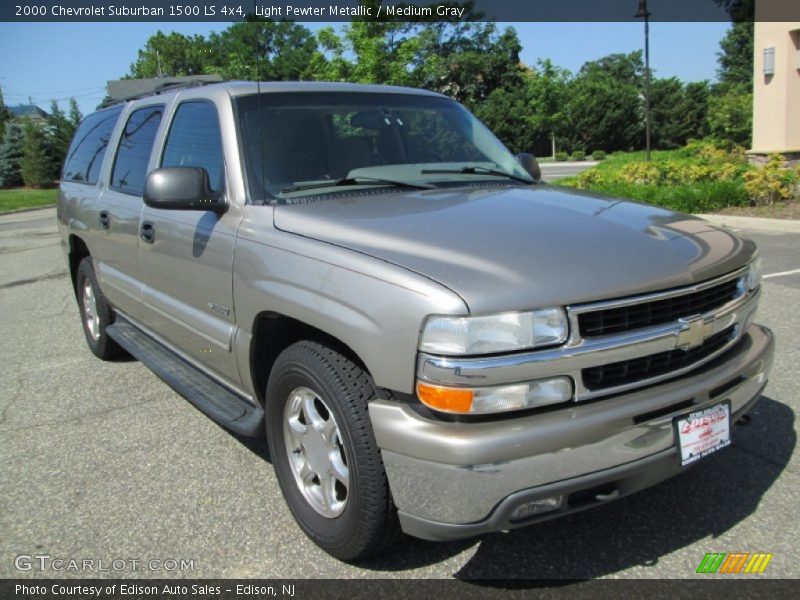 Light Pewter Metallic / Medium Gray 2000 Chevrolet Suburban 1500 LS 4x4