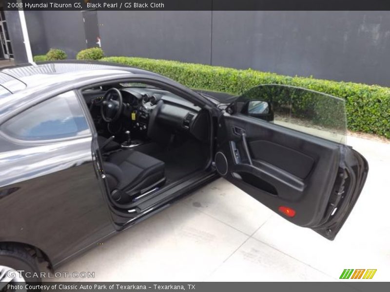Black Pearl / GS Black Cloth 2008 Hyundai Tiburon GS