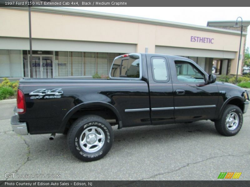 Black / Medium Graphite 1997 Ford F150 XLT Extended Cab 4x4