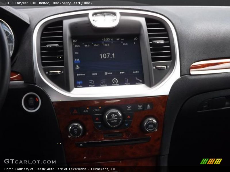 Blackberry Pearl / Black 2012 Chrysler 300 Limited