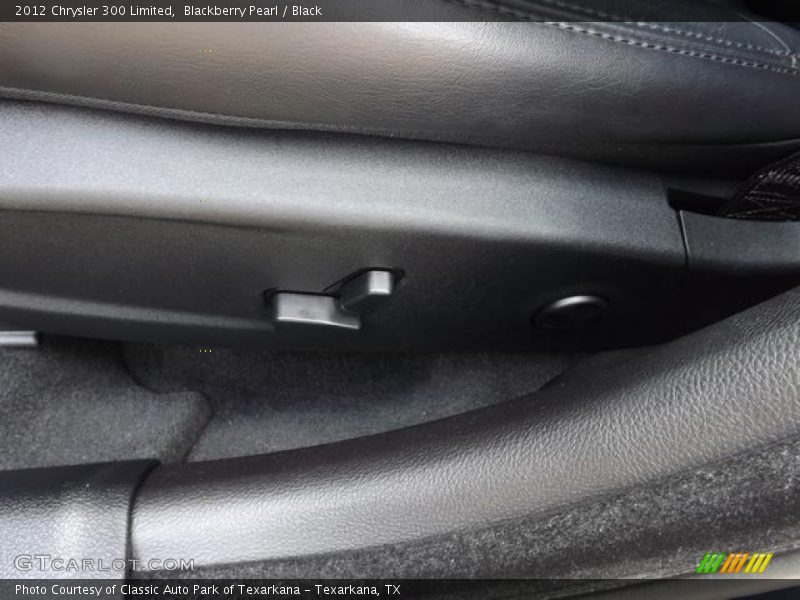 Blackberry Pearl / Black 2012 Chrysler 300 Limited
