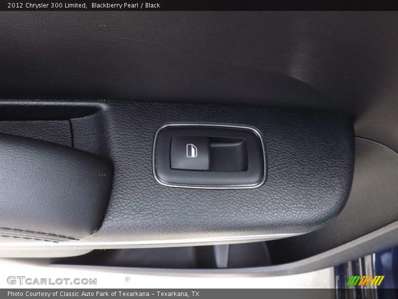 Blackberry Pearl / Black 2012 Chrysler 300 Limited