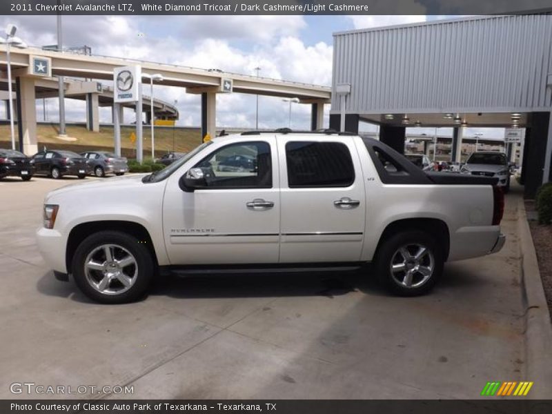 White Diamond Tricoat / Dark Cashmere/Light Cashmere 2011 Chevrolet Avalanche LTZ