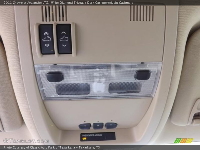 White Diamond Tricoat / Dark Cashmere/Light Cashmere 2011 Chevrolet Avalanche LTZ