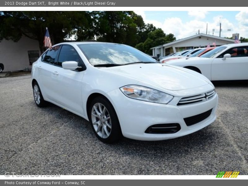 Bright White / Black/Light Diesel Gray 2013 Dodge Dart SXT