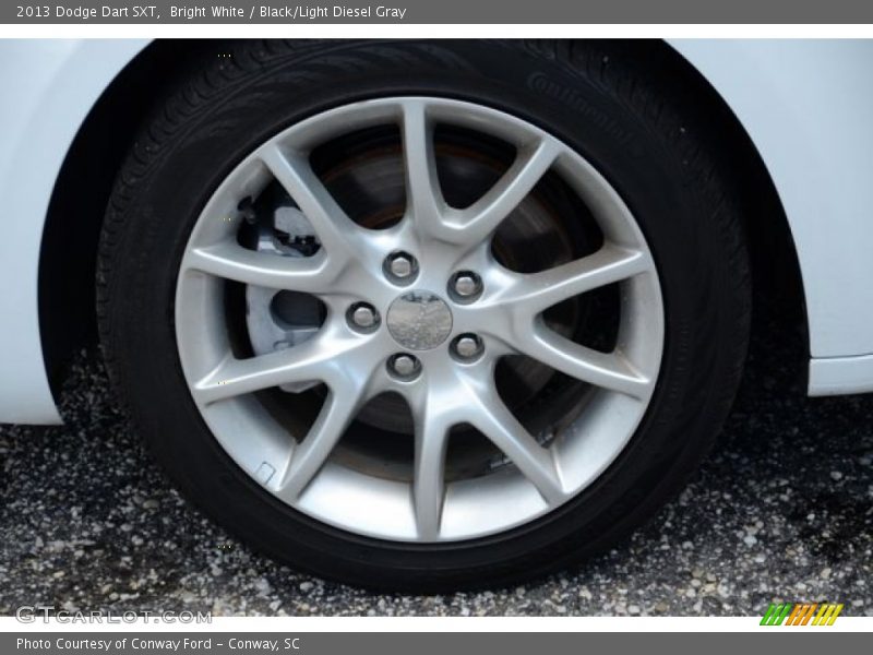 Bright White / Black/Light Diesel Gray 2013 Dodge Dart SXT