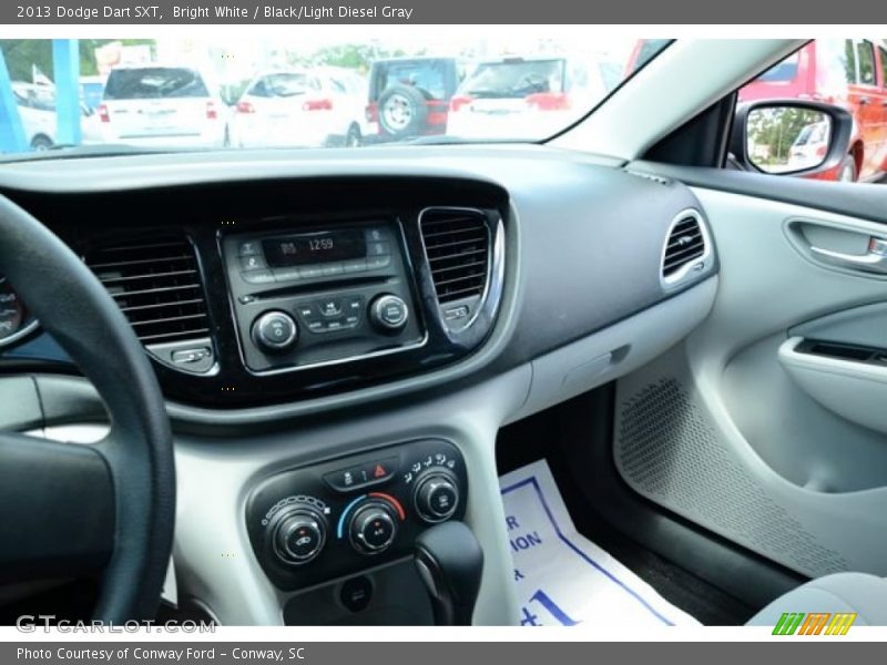 Bright White / Black/Light Diesel Gray 2013 Dodge Dart SXT