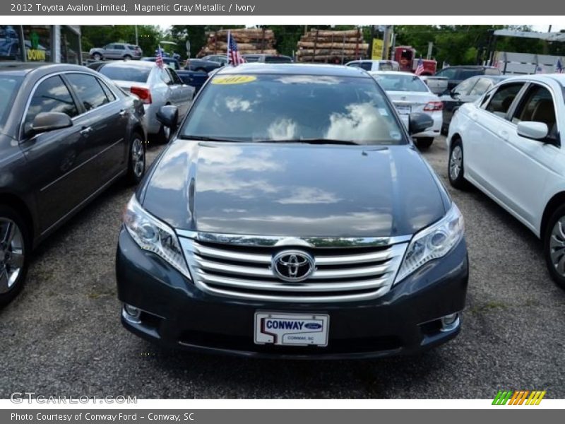 Magnetic Gray Metallic / Ivory 2012 Toyota Avalon Limited
