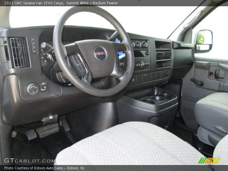 Summit White / Medium Pewter 2011 GMC Savana Van 1500 Cargo