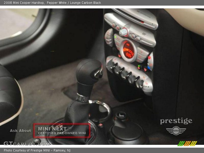 Pepper White / Lounge Carbon Black 2008 Mini Cooper Hardtop