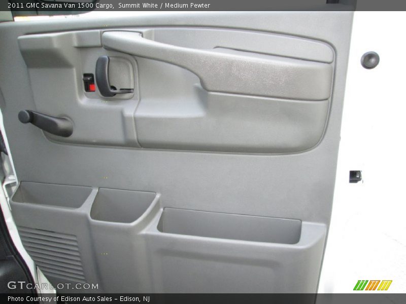 Summit White / Medium Pewter 2011 GMC Savana Van 1500 Cargo