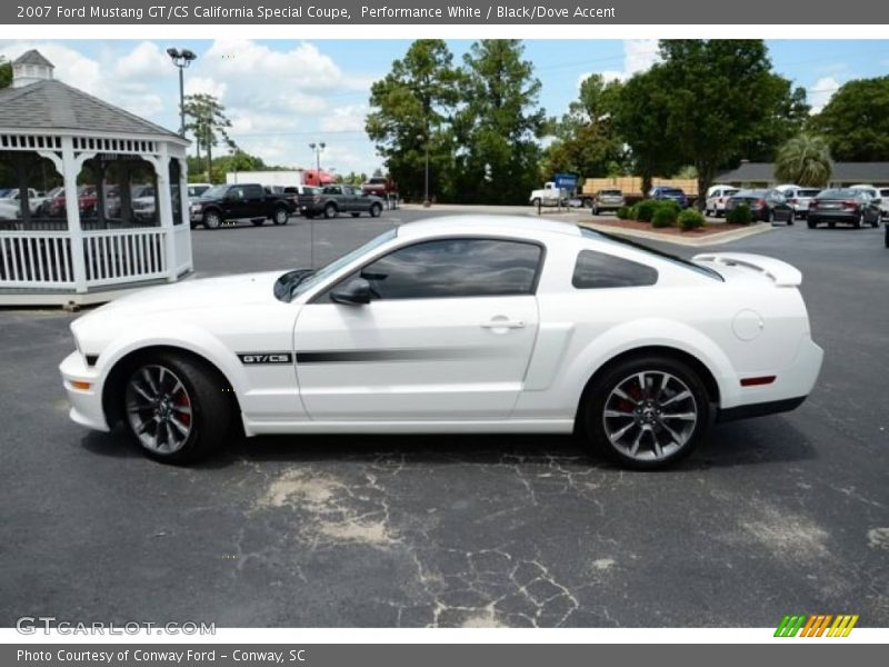 Performance White / Black/Dove Accent 2007 Ford Mustang GT/CS California Special Coupe