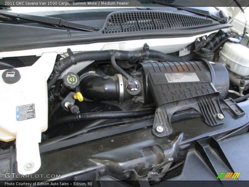 Summit White / Medium Pewter 2011 GMC Savana Van 1500 Cargo