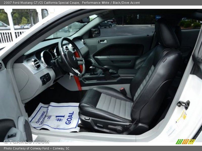  2007 Mustang GT/CS California Special Coupe Black/Dove Accent Interior