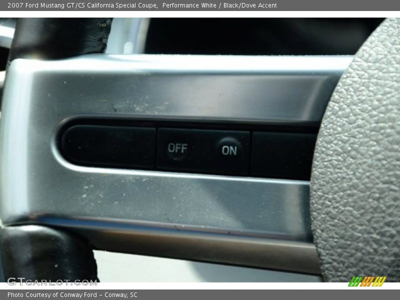 Performance White / Black/Dove Accent 2007 Ford Mustang GT/CS California Special Coupe