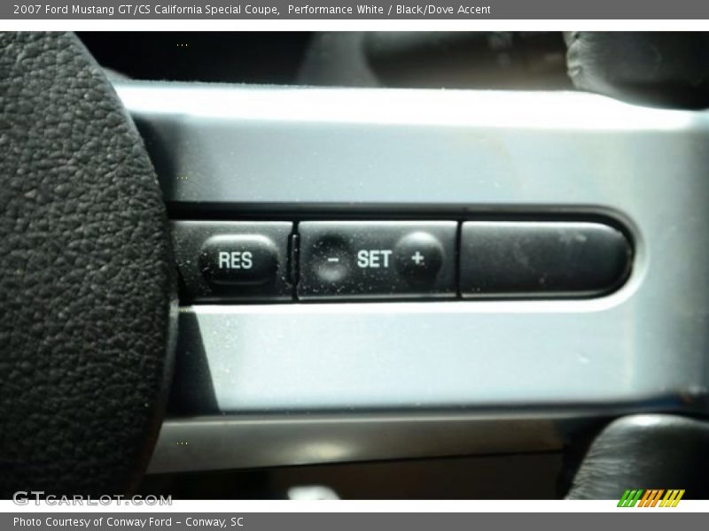 Performance White / Black/Dove Accent 2007 Ford Mustang GT/CS California Special Coupe