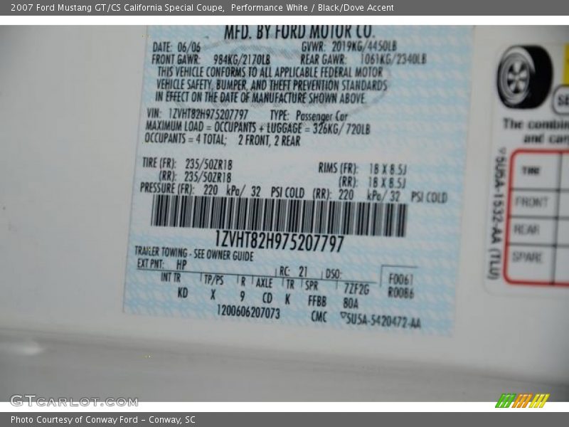 Performance White / Black/Dove Accent 2007 Ford Mustang GT/CS California Special Coupe