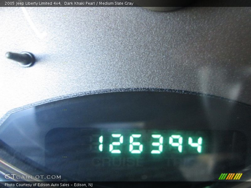 Dark Khaki Pearl / Medium Slate Gray 2005 Jeep Liberty Limited 4x4