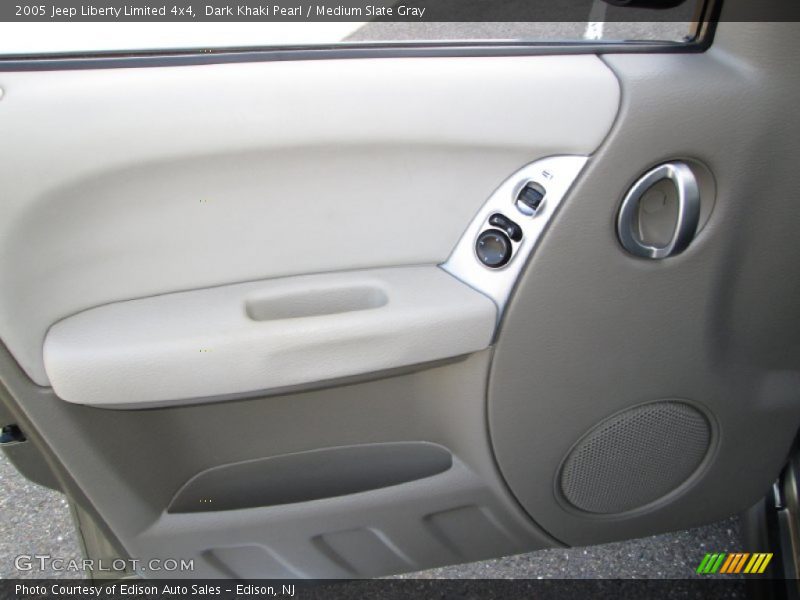 Dark Khaki Pearl / Medium Slate Gray 2005 Jeep Liberty Limited 4x4