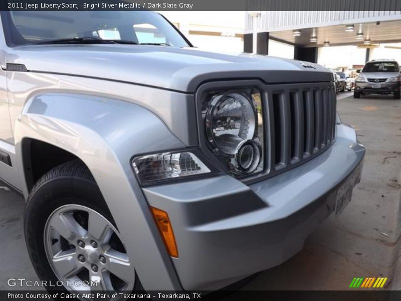 Bright Silver Metallic / Dark Slate Gray 2011 Jeep Liberty Sport