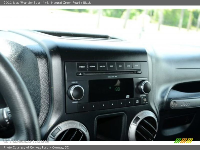 Natural Green Pearl / Black 2011 Jeep Wrangler Sport 4x4