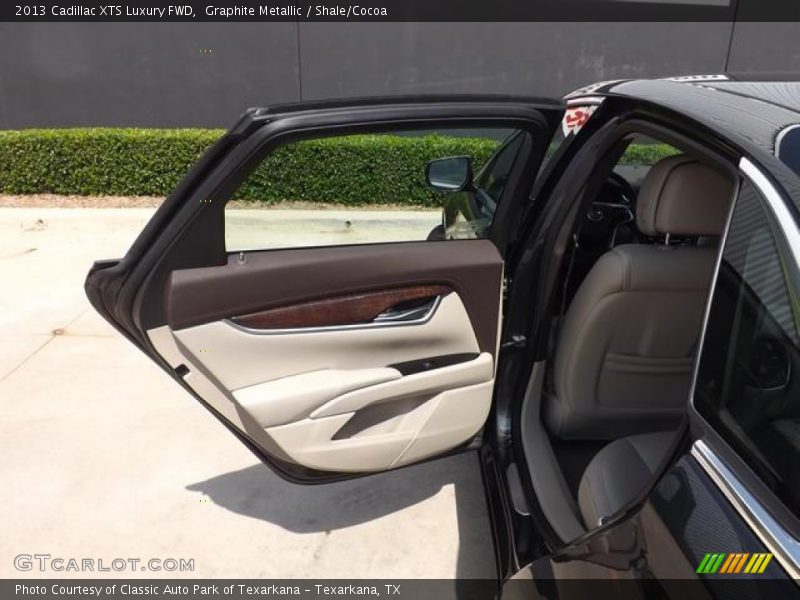 Graphite Metallic / Shale/Cocoa 2013 Cadillac XTS Luxury FWD
