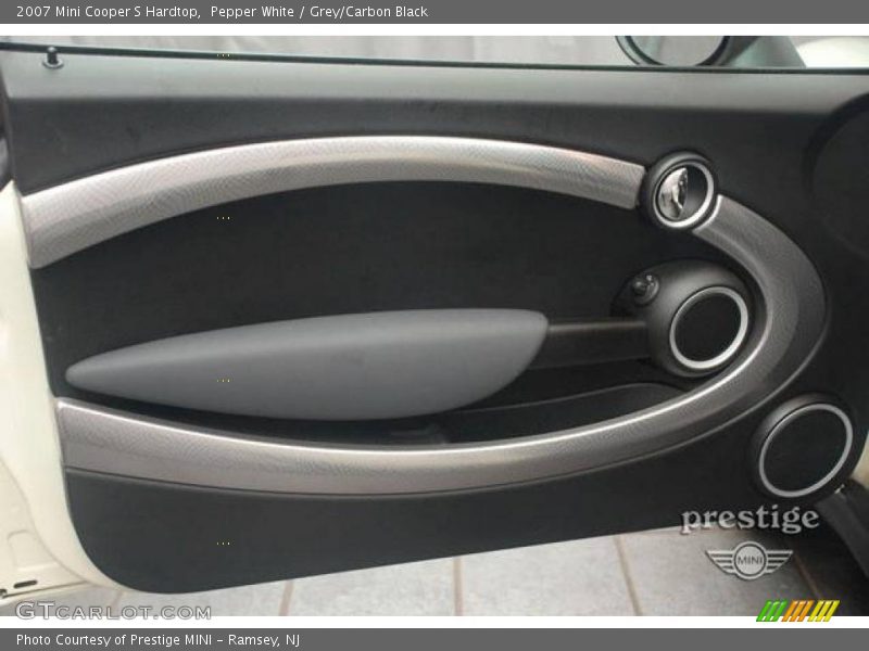 Pepper White / Grey/Carbon Black 2007 Mini Cooper S Hardtop