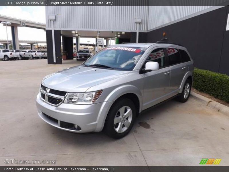 Bright Silver Metallic / Dark Slate Gray 2010 Dodge Journey SXT