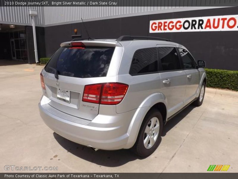 Bright Silver Metallic / Dark Slate Gray 2010 Dodge Journey SXT