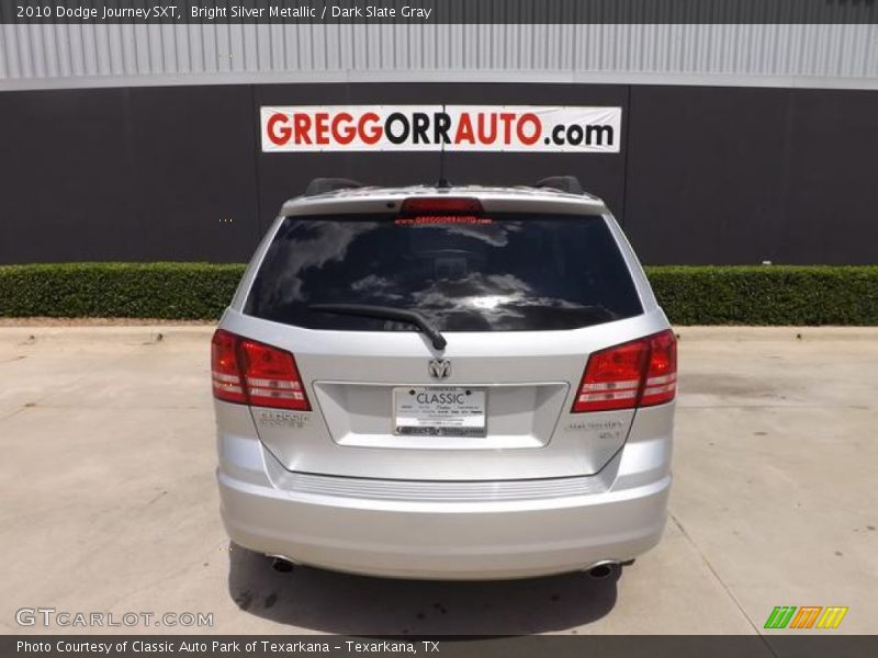 Bright Silver Metallic / Dark Slate Gray 2010 Dodge Journey SXT