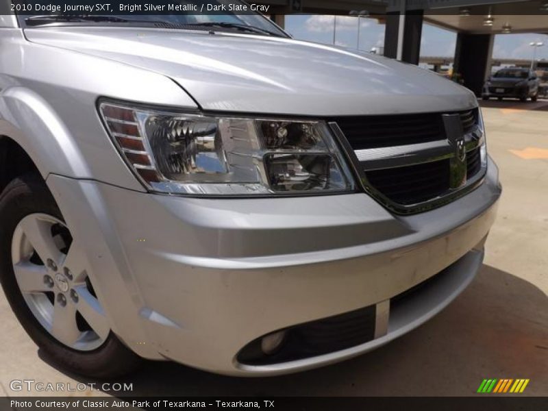 Bright Silver Metallic / Dark Slate Gray 2010 Dodge Journey SXT