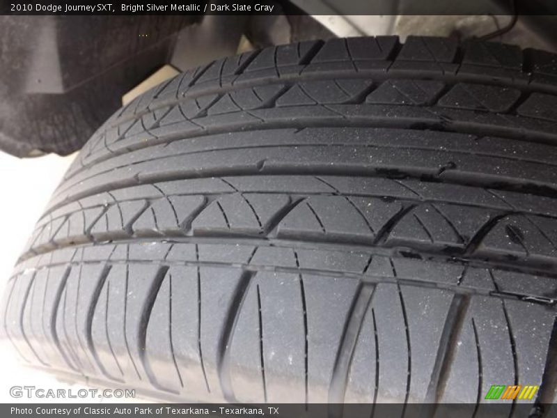 Bright Silver Metallic / Dark Slate Gray 2010 Dodge Journey SXT