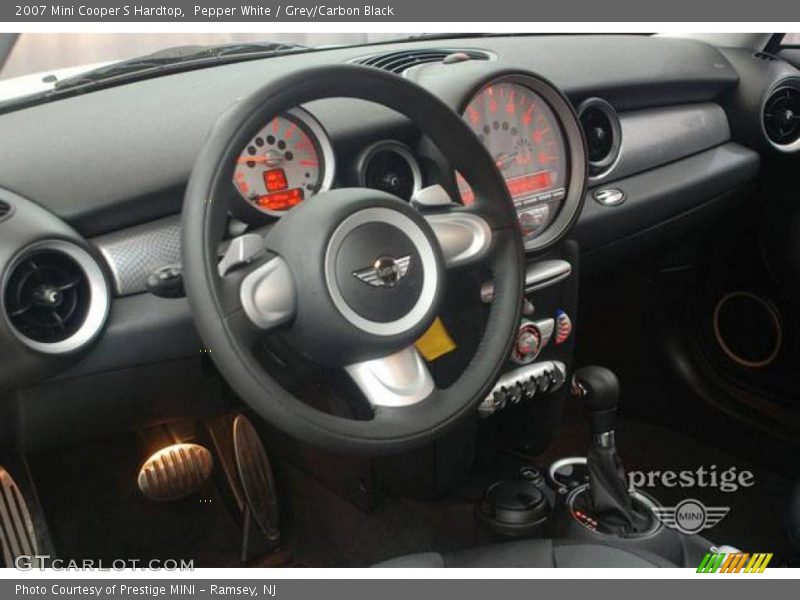 Pepper White / Grey/Carbon Black 2007 Mini Cooper S Hardtop
